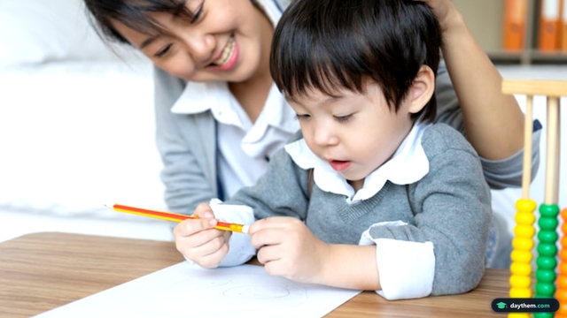 Có gia sư nào dạy kèm tại nhà không
