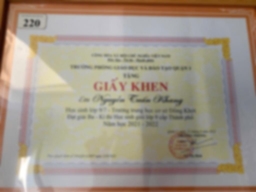 Bằng cấp 1