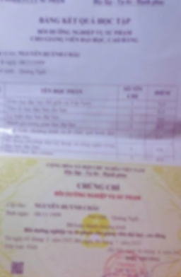 Bằng cấp 3