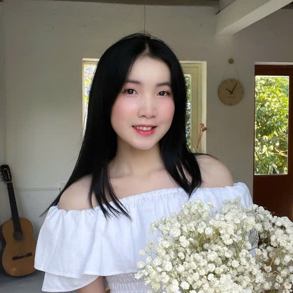Lê Thị Cẩm Viên