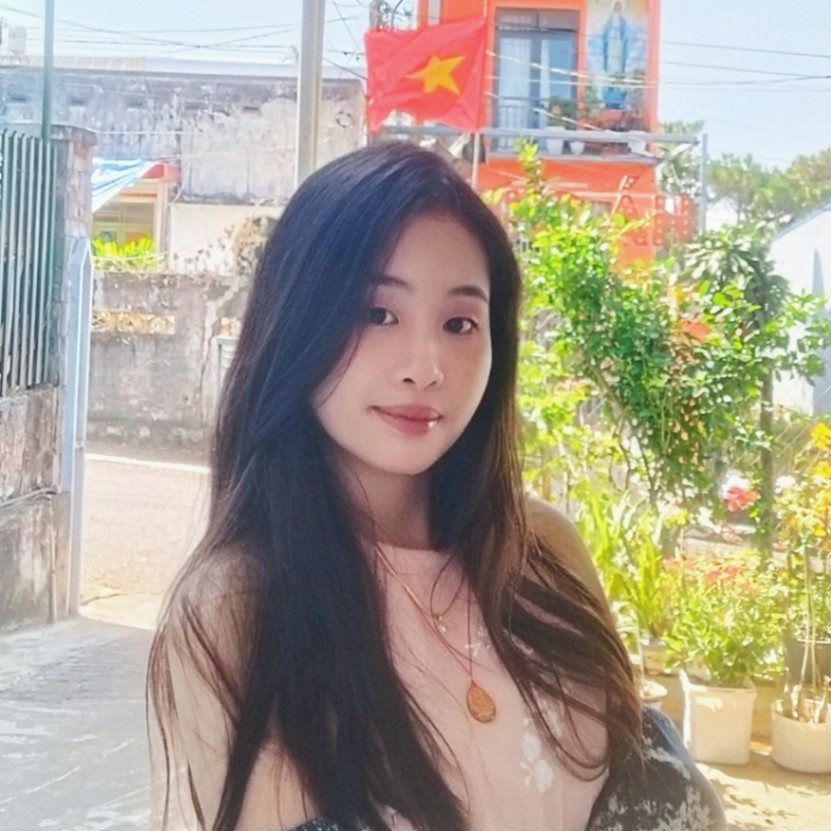 Sinh viên dạy kèm Nguyễn Quỳnh Trang Đại học Sư phạm TP HCM