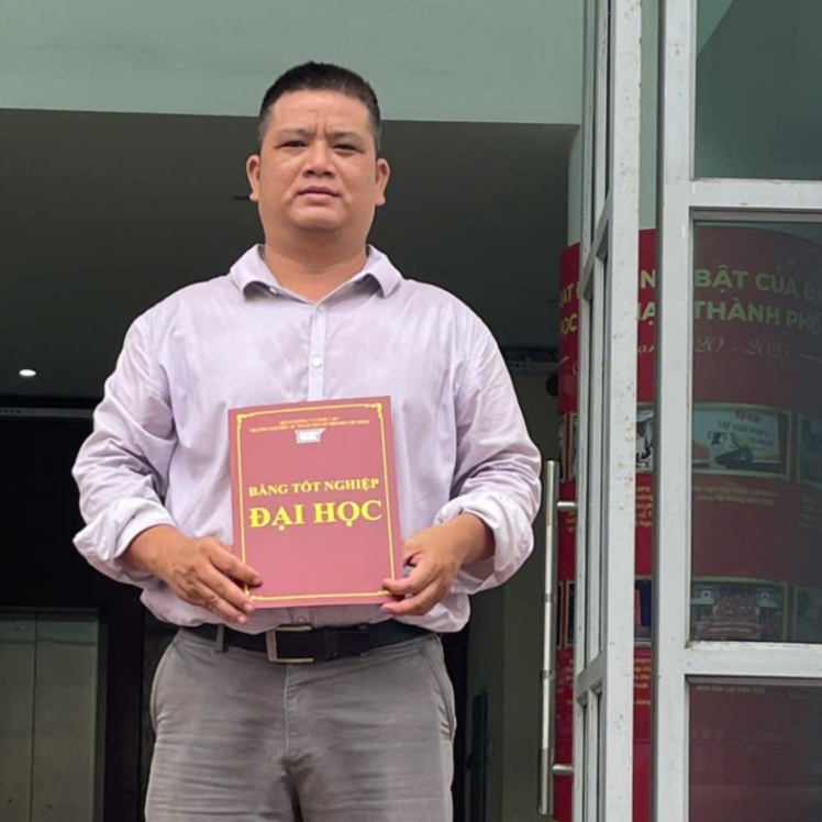 Giảng viên cao đẳng Nguyễn Quốc Bình Trường cao đẳng hàng hải và đường thủy 2