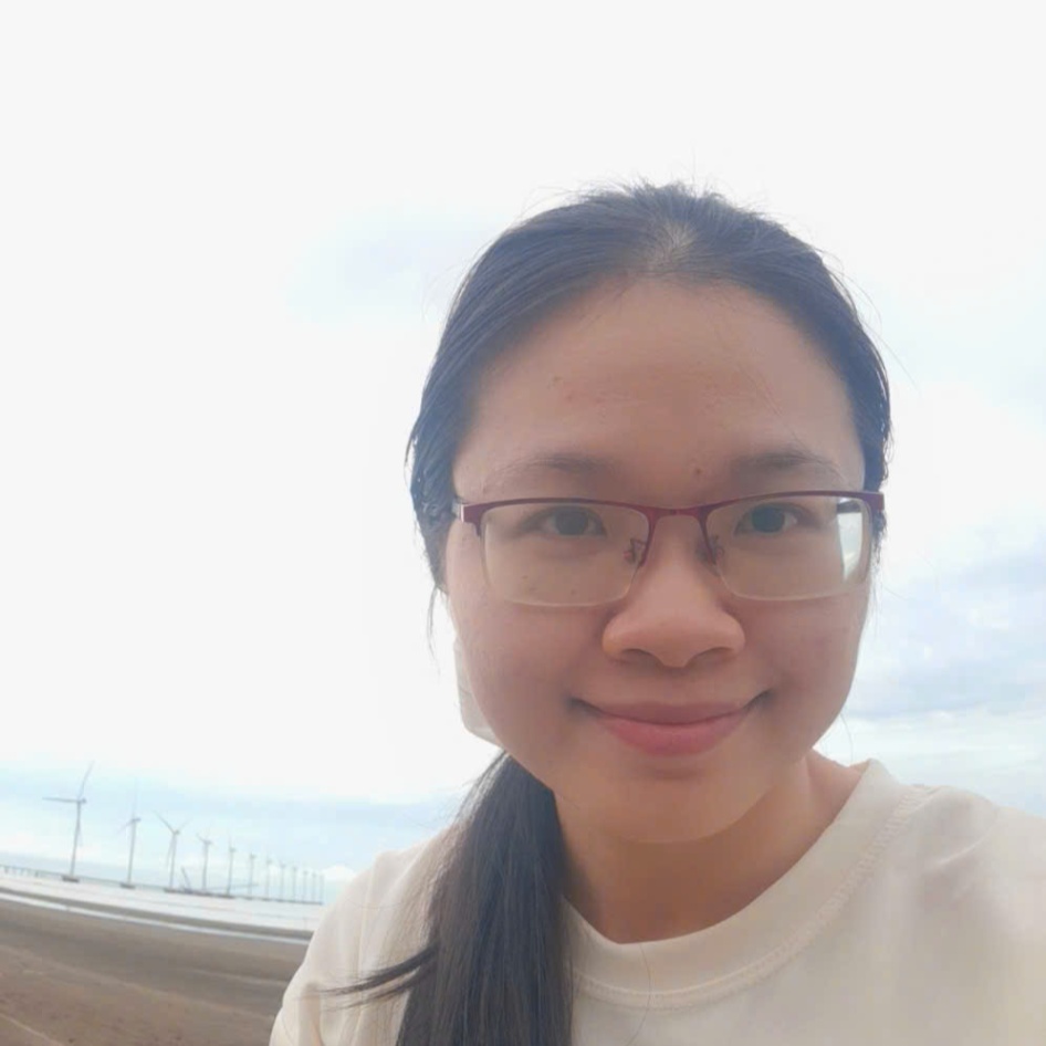 Gia sư dạy kèm Nguyễn Thuỳ Linh tại gia