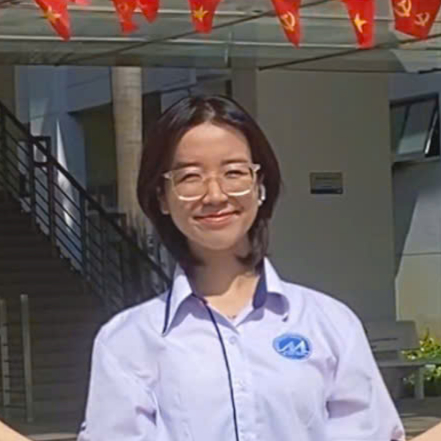 Sinh viên dạy kèm Vũ Thị Yến Nhi Trường UFM