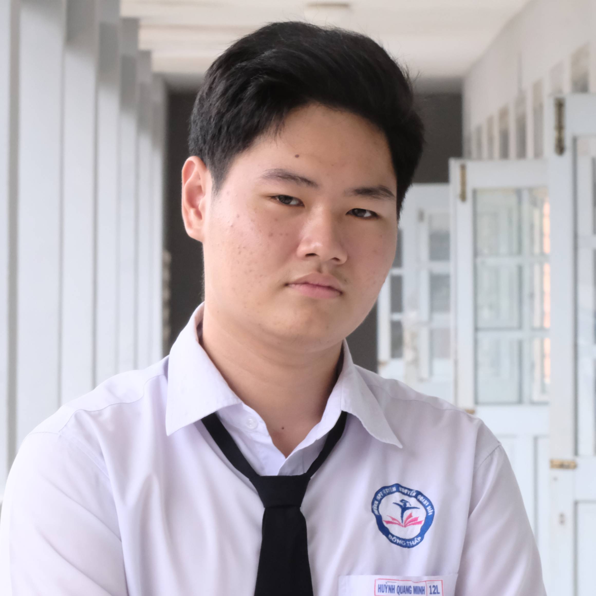 Giáo viên trung tâm Huỳnh Quang Minh Trung tâm luyện thi Vương Ngọc