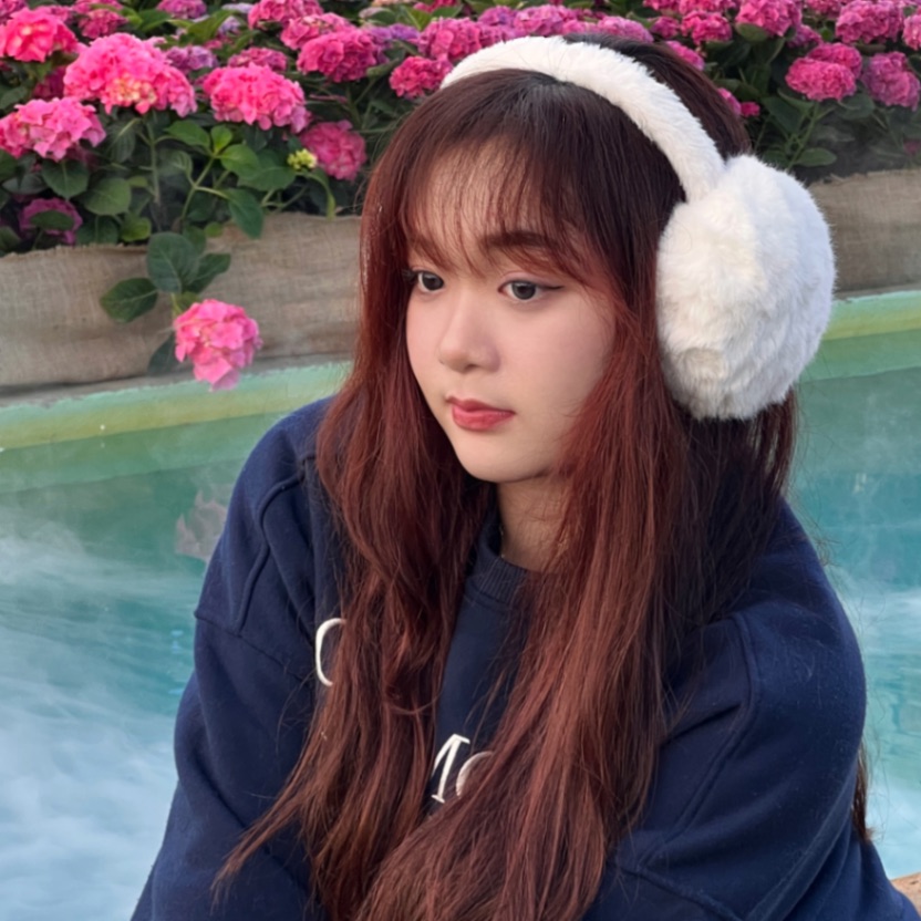 Sinh viên dạy kèm Lâm Trúc Quỳnh Đại Học Ngân Hàng TP.HCM