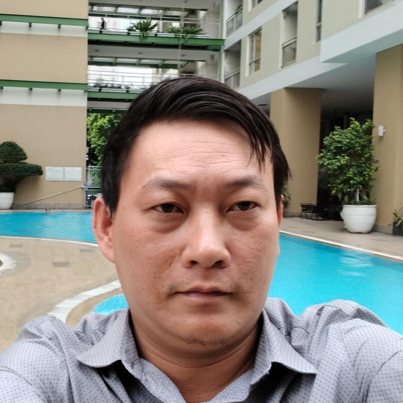 Giáo viên Thpt Phạm Duy Vỹ Trường Nguyễn Khuyến- Lê Thánh Tông (Tân Phú)