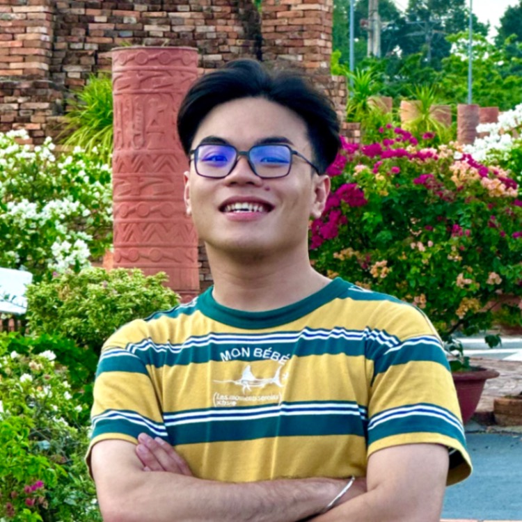 Gia sư dạy kèm Nguyễn Minh Nhật Trường ĐH KHTN,ĐHQG-HCM